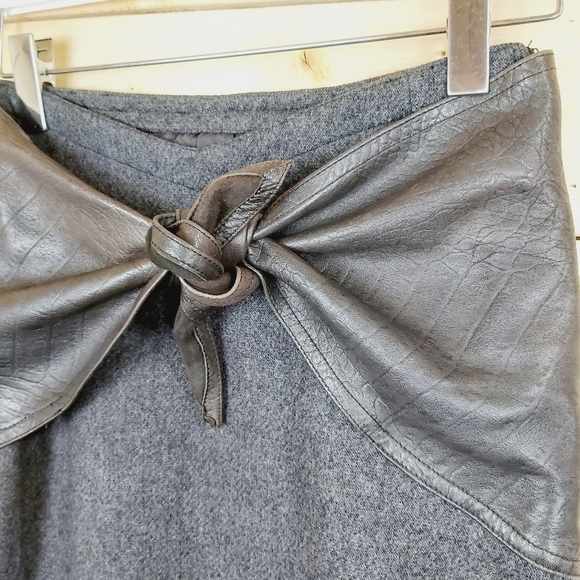 Versace vintage wool and leather pencil skirt size 44 Gianni Versace - Picture 5 of 14